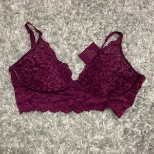Cranberry Maidenform Convertible Bralette